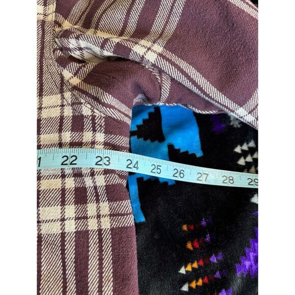 Duluth Burgundy/Cream Plaid Button Up Flannel Jacket Size Large Fleece Lined - Picture 7 of 7
